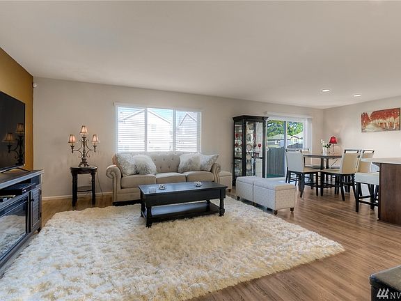 5th image of 2525 167th Street Ct E