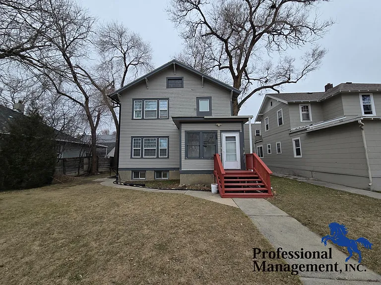 708 N 31st St #A — Photo 1