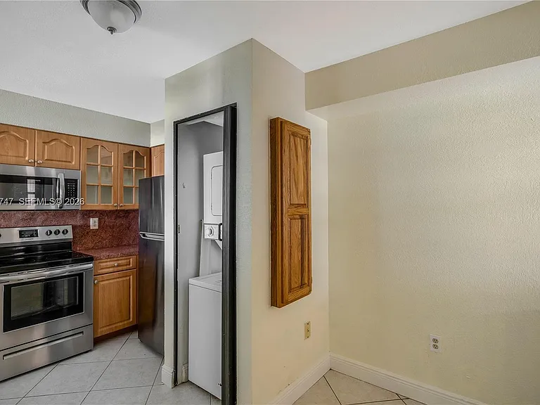 15545 Miami Lakeway N #102 — Photo 10