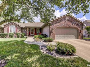 2033 Renwick Dr, Springfield, IL 62704