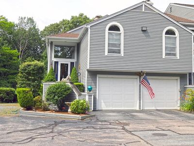 5390 Post Rd APT 5, Warwick, RI, 02818