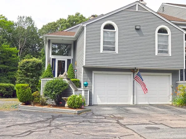 5390 Post Rd APT 5, Warwick, RI 02818