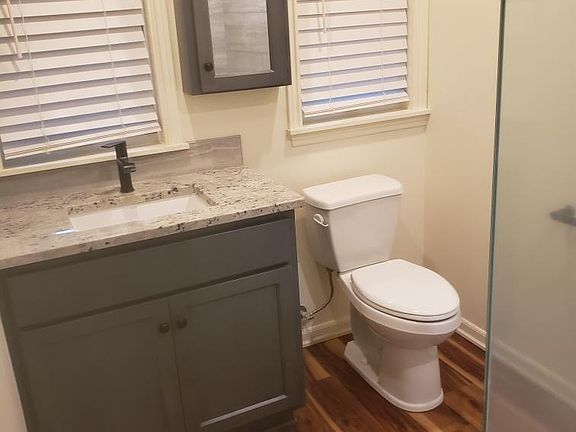 2nd image of 518 W 21st St