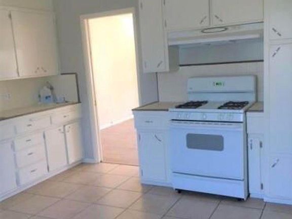 5th image of 41796 Acacia Ave #Back