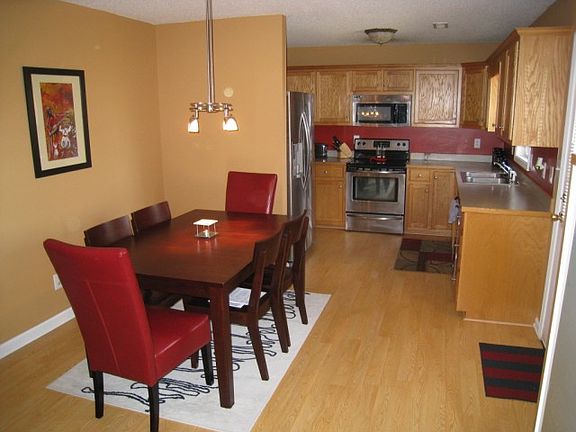 5th image of 5864 Sparrow Dr