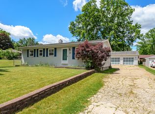 411 28th St N, Springfield, MI 49037