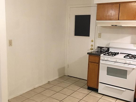 2nd image of 2469 Loyce Dr