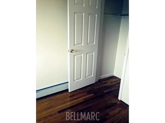 Rented by Bellmarc Realty | media 2