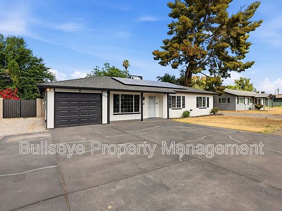 3rd image of 2022 N 40th St