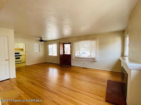 5th image of 1132 N Laguna Ave