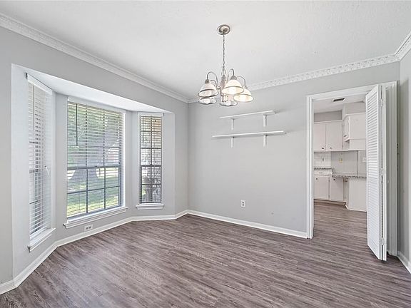 3rd image of 12223 Chessington Dr