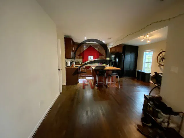 1101 Mecaslin St NW — Photo 7