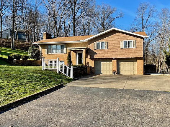 3rd image of 5071 Cliffrock Dr