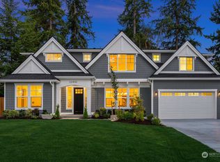 11831 SE 56th St, Bellevue, WA