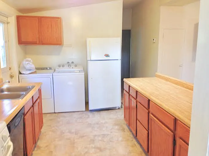 kitchen with view of sink