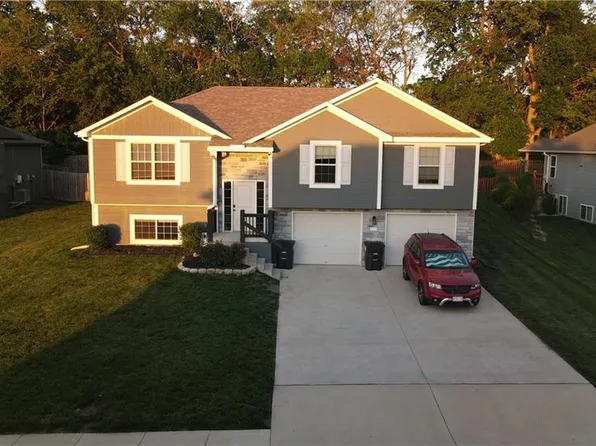 709 Hollis Ave, Belton, MO 64012