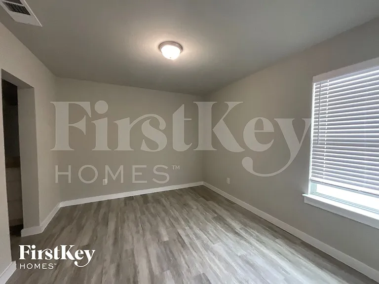 622 Ava Trl — Photo 6