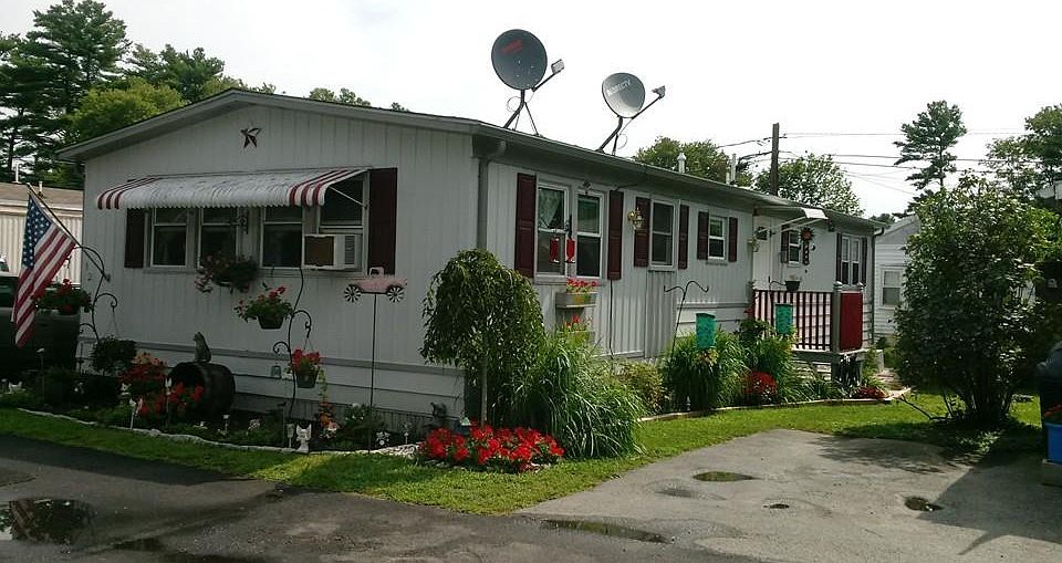 1st image of 12 Gladys Dr