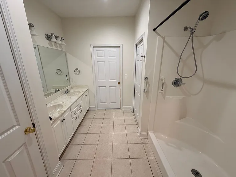 118 Fortenberry St — Photo 4