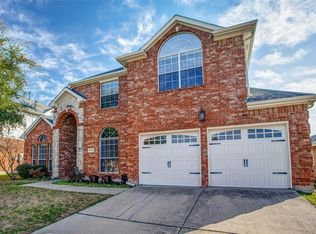 5372 Lake Chelen Dr, Fort Worth, TX 76137