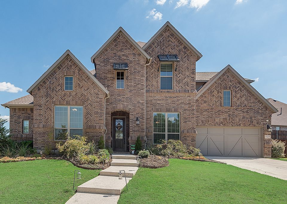 1st image of 4104 Windridge Dr