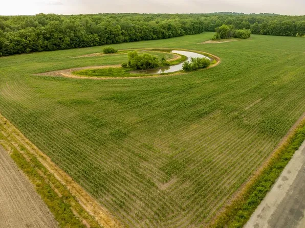 Hoover Rd, Pleasant Hill, MO 64080