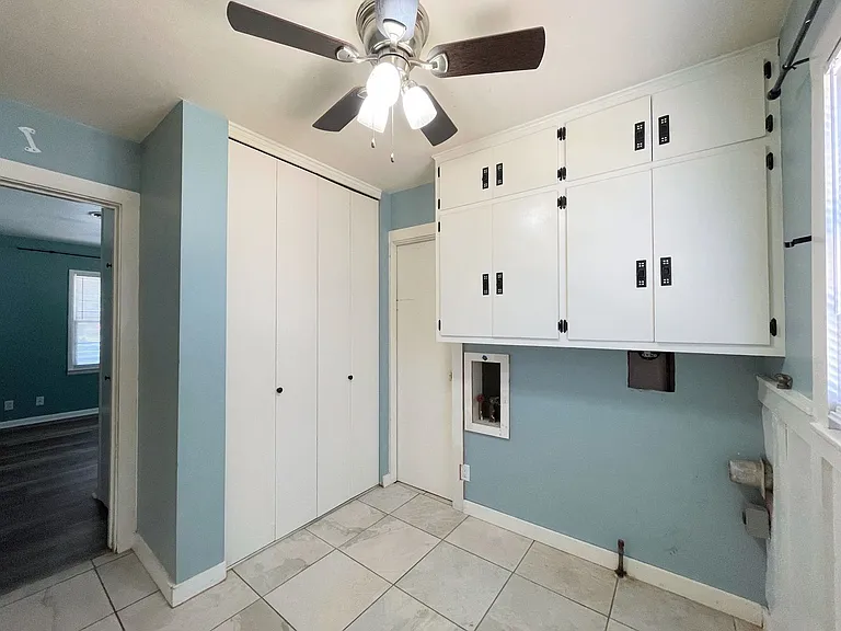 302 N Reno Ave — Photo 15