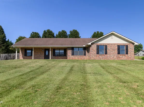 2115 Bradley Ln, Sevierville, TN 37876