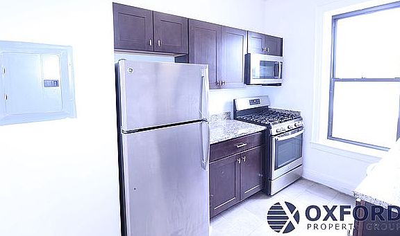 4th image of 87-14 129th St #3GG