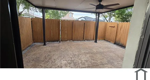 16303 SW 44th Ter — Photo 9
