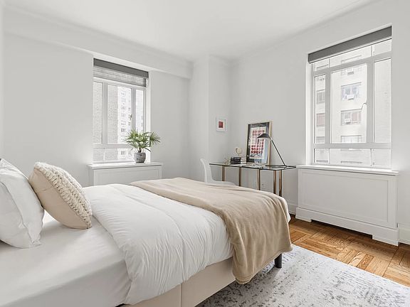5th image of 25 Central Park W APT 6G