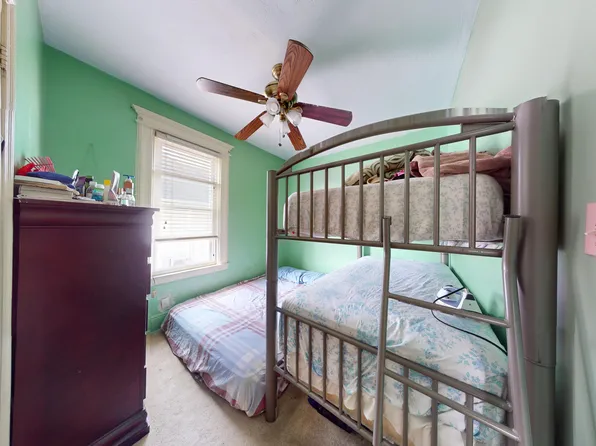 1563 East 46th Street image 10 of 19