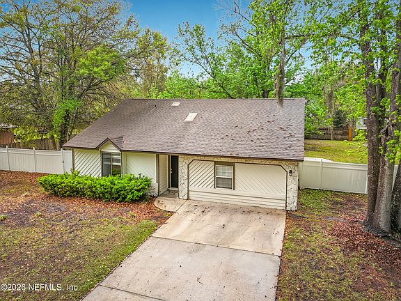 3rd image of 1732 MORNINGSIDE Drive