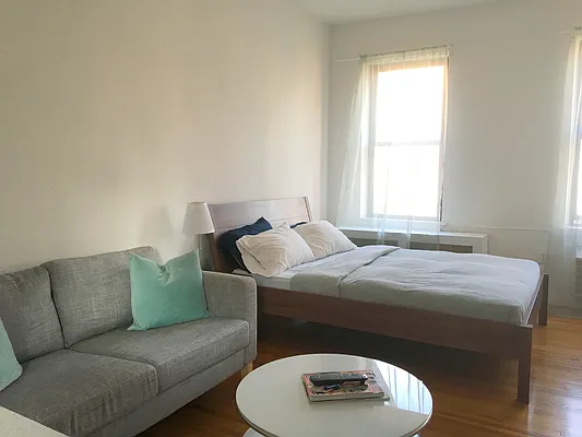Rented by Big Apple Living | media 10