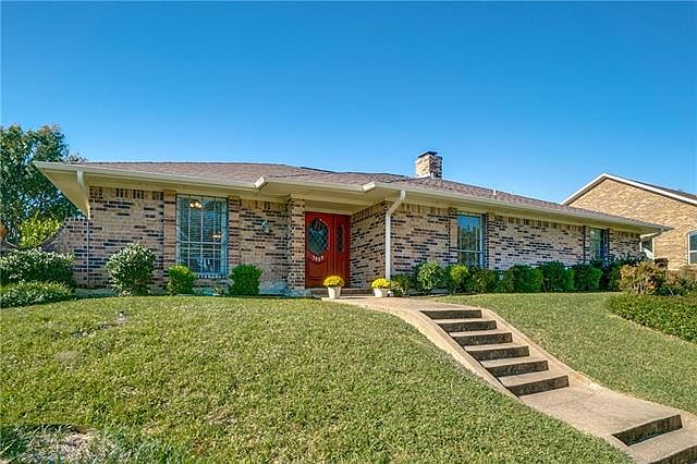 1st image of 3009 Apple Valley Dr