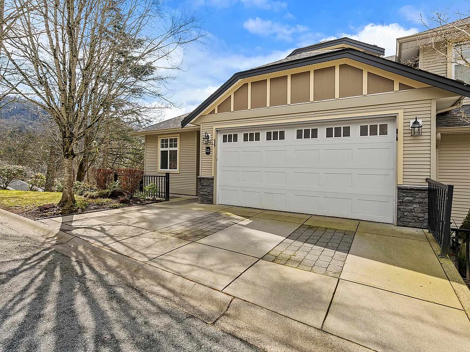 1st image of 36260 McKee Rd #33