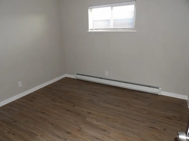 1435 Kingston St #6 — Photo 4