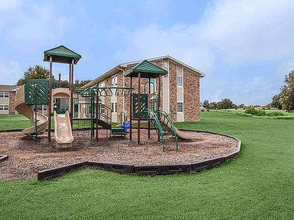 CHILDREN'S PLAY AREA