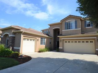 2419 E Pryor Dr, Fresno, CA 93720