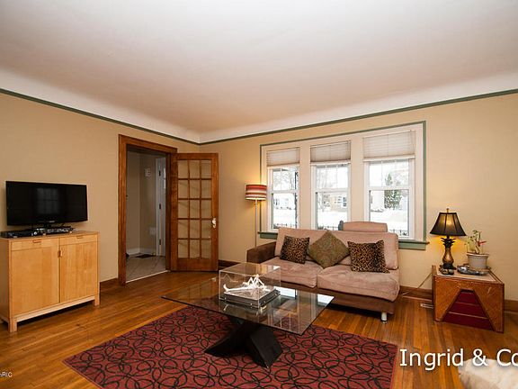 4th image of 2214 Union Ave SE