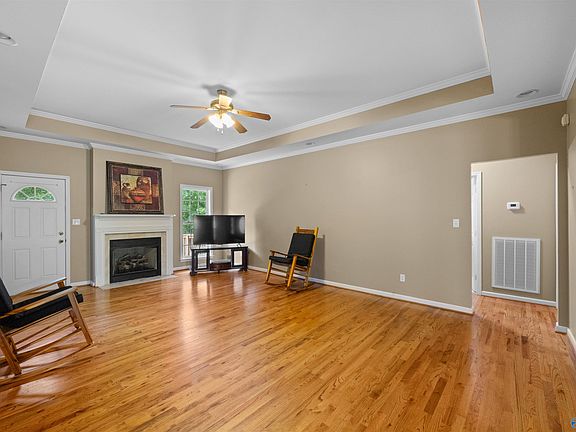 4th image of 6075 Chula Vista Rd