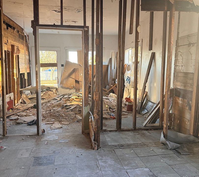 1st image of 126 Stratford