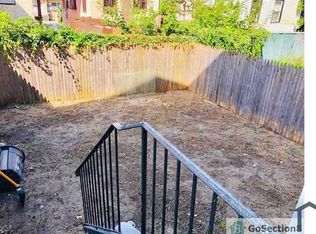 153 Beach 26th St, Far Rockaway, NY 11691