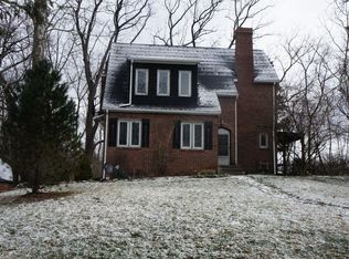 2005 Lick Creek Dr, Indianapolis, IN 46203