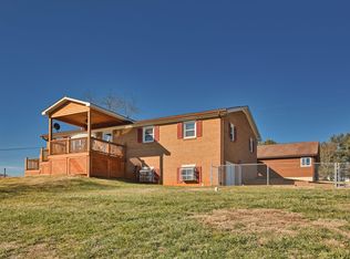 9 Mayflower Ln, Lexington, VA 24450