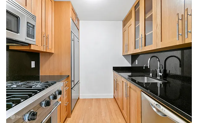 Sold by Douglas Elliman | media 5