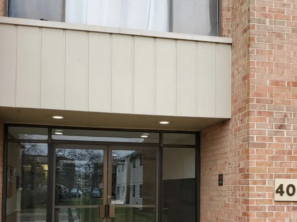 4000 Bayside Dr Unit 108, Palatine, IL 60074