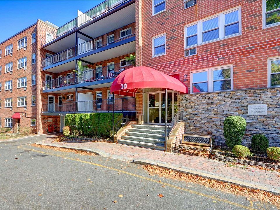 1st image of 30 Pearsall Avenue #3N
