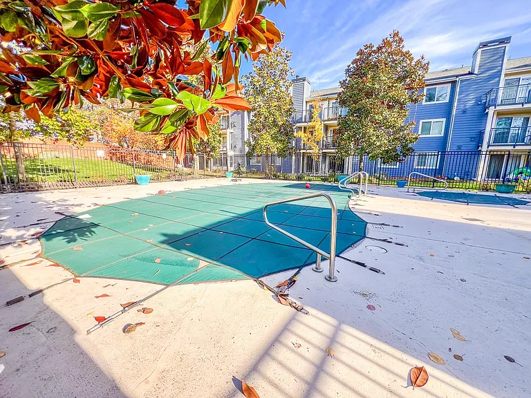 12607 SE 41st Pl #H101 — Photo 18