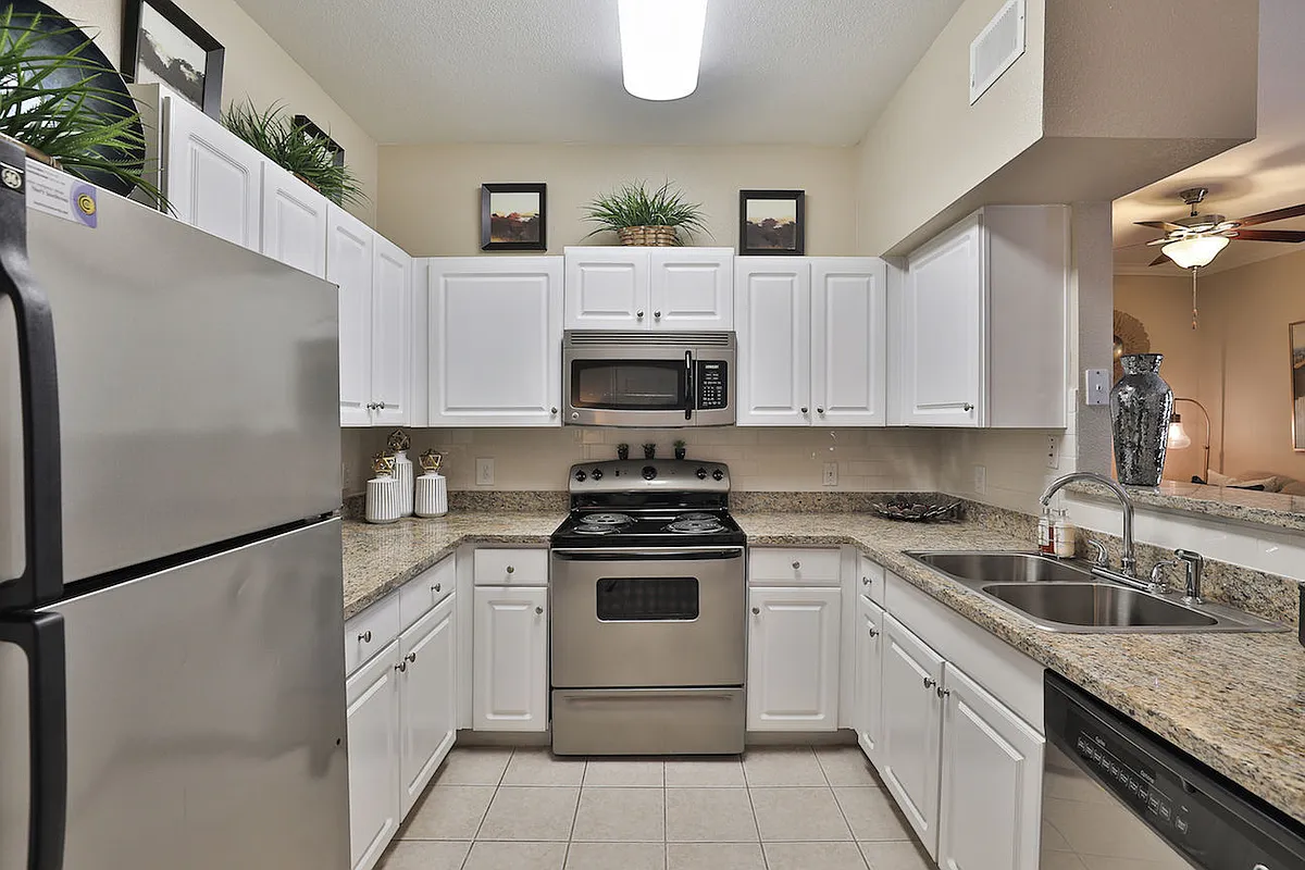 Building Photo - Enclave At Woodbridge